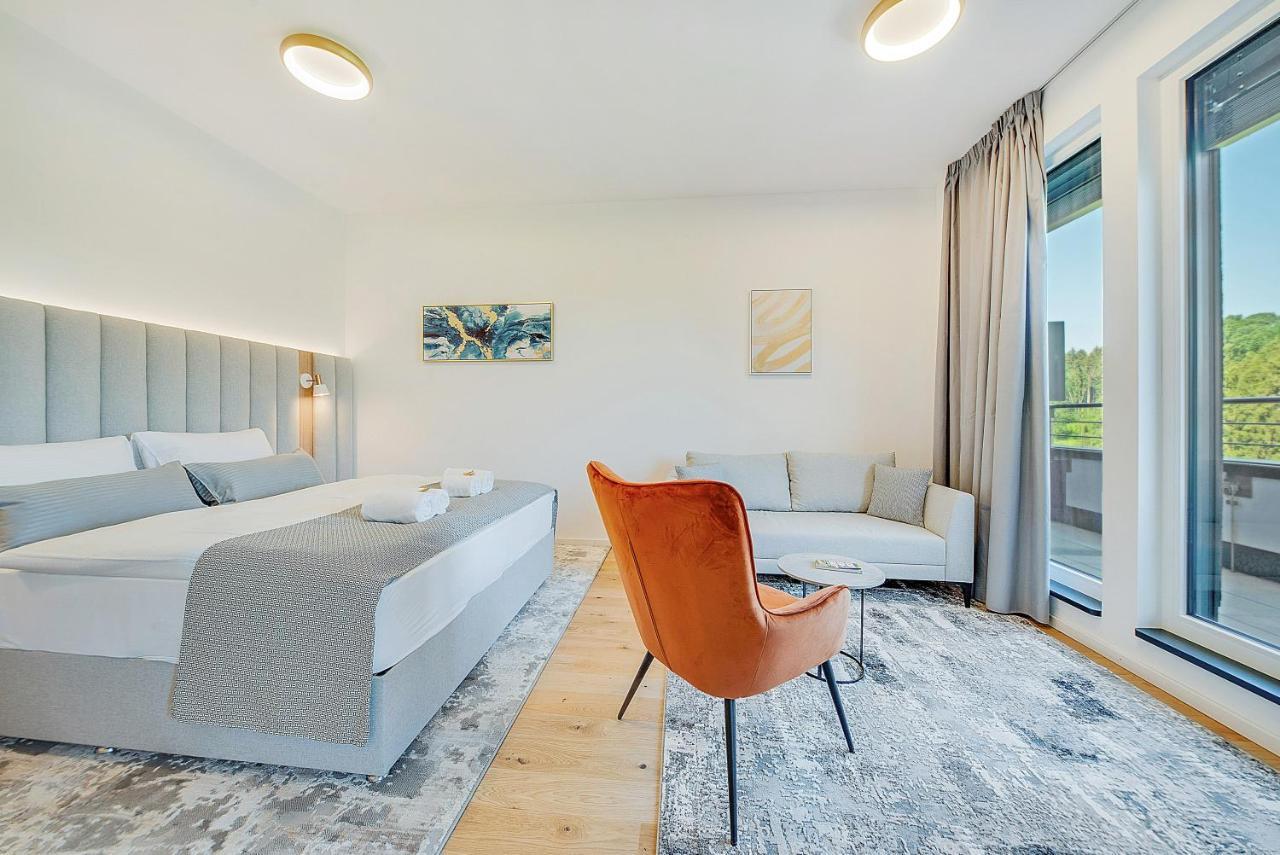 Bright: Rosenheim Aicherpark Dış mekan fotoğraf